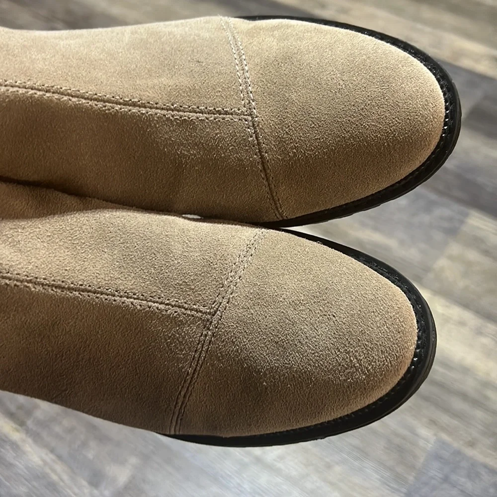 Toms - Picture 9 of 10